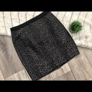Ann Taylor Black & Gray Leopard Pencil Skirt